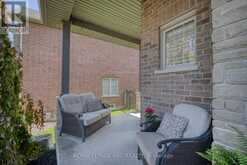 27 BELL AVENUE | Grimsby Ontario | Slide Image Seven