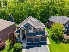 27 BELL AVENUE Grimsby Ontario, L3M 1B2