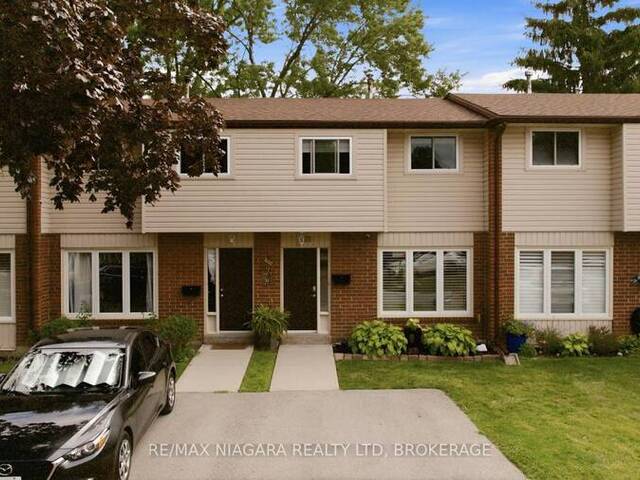 35 - 2 WEIDEN STREET St. Catharines Ontario, L2M 6W5 - 3 Bedrooms Condo For Sale