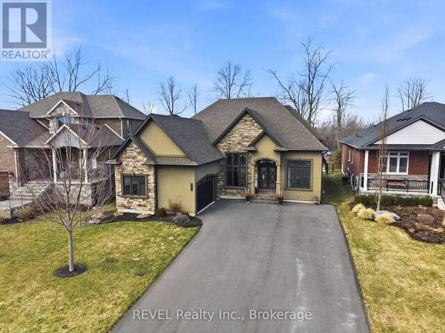 713 CLARENCE STREET Port Colborne Ontario, L3K 6B8 - 4 Bedrooms Home For Sale
