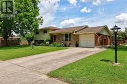 8410 ARES COURT | Niagara Falls Ontario | Slide Image Thirty-four
