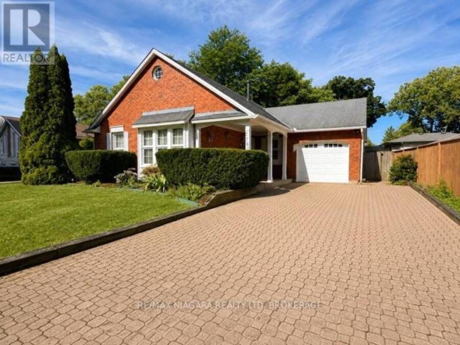 2781 MERCURY AVENUE, Niagara Falls, Ontario L2J 3X8