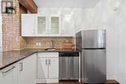 128 ROBERT STREET | Hamilton Ontario | Slide Image Twelve