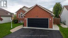 865 CANADA DRIVE | Fort Erie Ontario | Slide Image Two