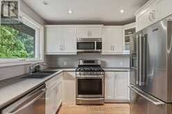 9 YOUNGBLUT AVENUE | St. Catharines Ontario | Slide Image Sixteen