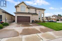 90 VIDEL CRESCENT N | St. Catharines Ontario | Slide Image Four