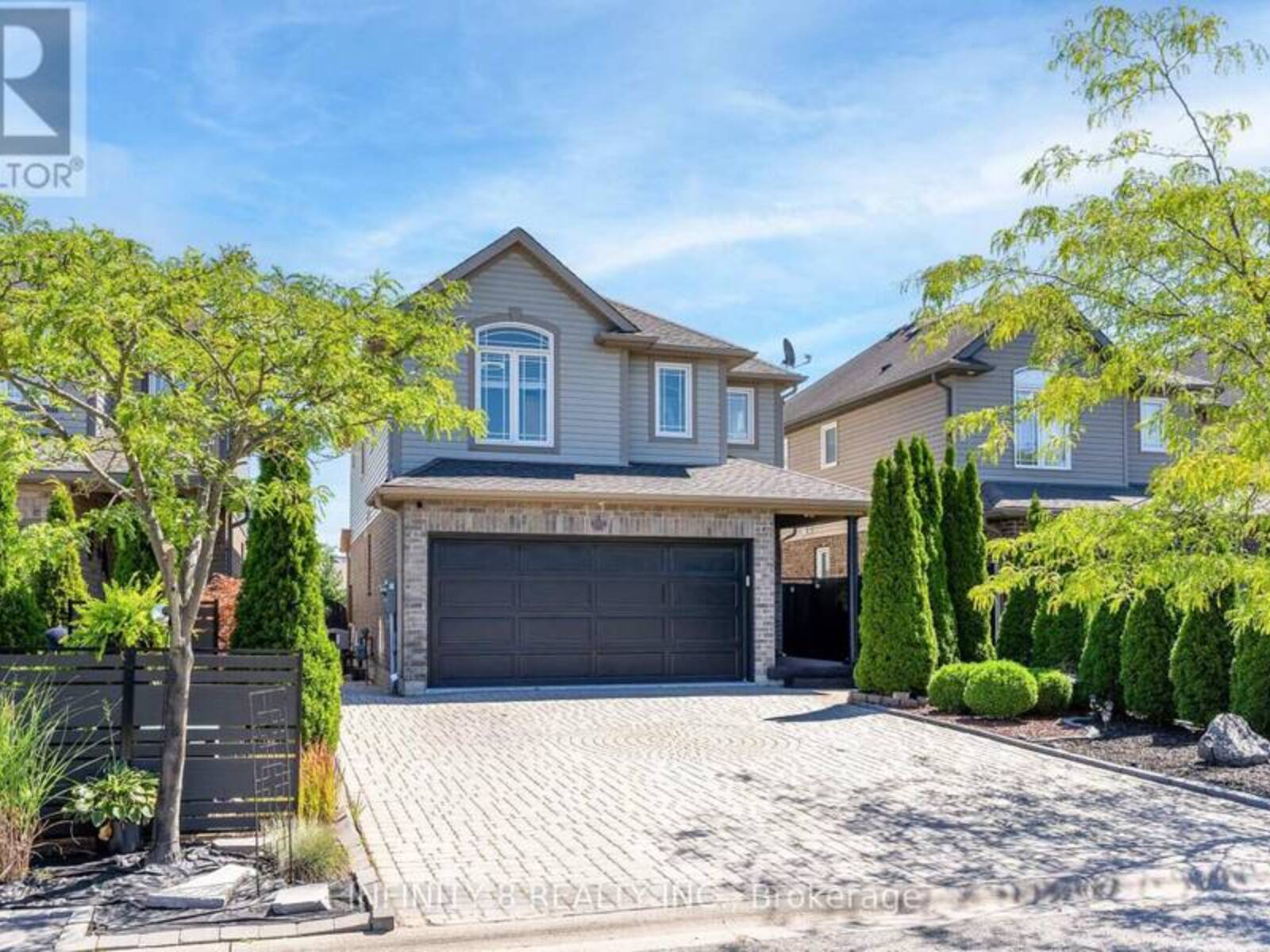 6556 MARY DRIVE, Niagara Falls, Ontario L2H 0B5