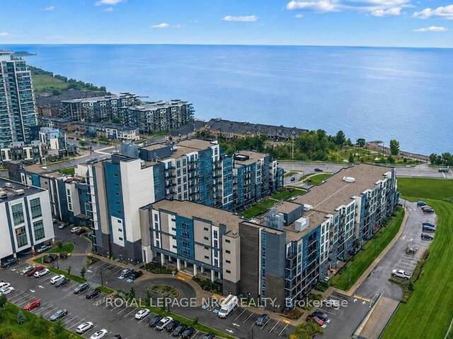 632 - 16 CONCORD PLACE Grimsby Ontario, L3M 0J1 - 1 Bedroom Waterfront Condo For Sale