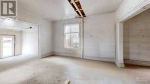 71 QUEEN STREET | St. Catharines Ontario | Slide Image Six