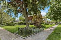 304 SCOTT STREET S | St. Catharines Ontario | Slide Image Two