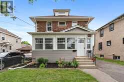 167 PLEASANT AVENUE | St. Catharines Ontario | Slide Image Two