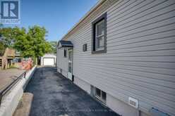 205 ROSS STREET | Welland Ontario | Slide Image Three