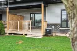 7 - 7138 PARSA ST NIAGARA FALLS STREET | Niagara Falls Ontario | Slide Image Twenty-eight