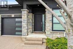 7 - 7138 PARSA ST NIAGARA FALLS STREET | Niagara Falls Ontario | Slide Image Three