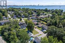 30 A AVENUE | Fort Erie Ontario | Slide Image Four