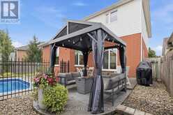 15 COZOCAR CRESCENT | St. Catharines Ontario | Slide Image Seventeen