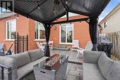 15 COZOCAR CRESCENT | St. Catharines Ontario | Slide Image Eighteen