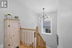 15 COZOCAR CRESCENT | St. Catharines Ontario | Slide Image Three