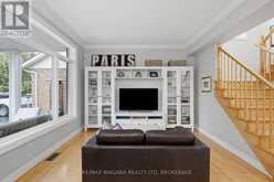 15 COZOCAR CRESCENT | St. Catharines Ontario | Slide Image Thirty-three