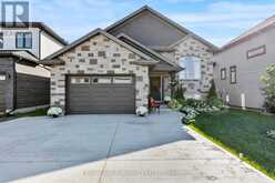 398 AQUEDUCT STREET | Welland Ontario | Slide Image Two
