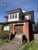 4689 CRYSLER AVENUE | Niagara Falls Ontario | Slide Image Two