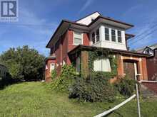 4689 CRYSLER AVENUE | Niagara Falls Ontario | Slide Image Four