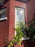 4689 CRYSLER AVENUE | Niagara Falls Ontario | Slide Image Six
