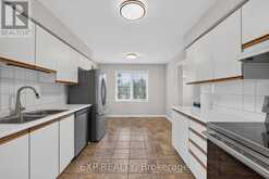 4385 HENRY AVENUE | Beamsville Ontario | Slide Image Nine