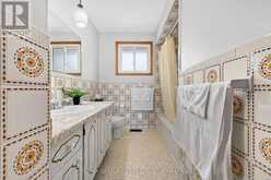 145 ADIS AVENUE | Hamilton Ontario | Slide Image Eighteen
