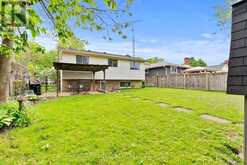 7 AMEER DRIVE | St. Catharines Ontario | Slide Image Thirty