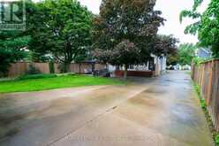 36 MAPLEWOOD DRIVE | St. Catharines Ontario | Slide Image Thirty-nine