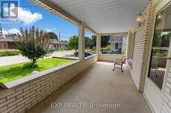 3945 ST PETER AVENUE | Niagara Falls Ontario | Slide Image Three