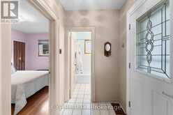 3945 ST PETER AVENUE | Niagara Falls Ontario | Slide Image Six