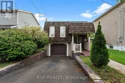 23 CLASSIC AVENUE | Welland Ontario | Slide Image One