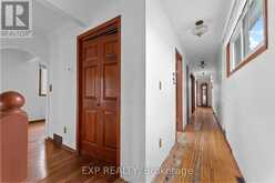 23 CLASSIC AVENUE | Welland Ontario | Slide Image Eight