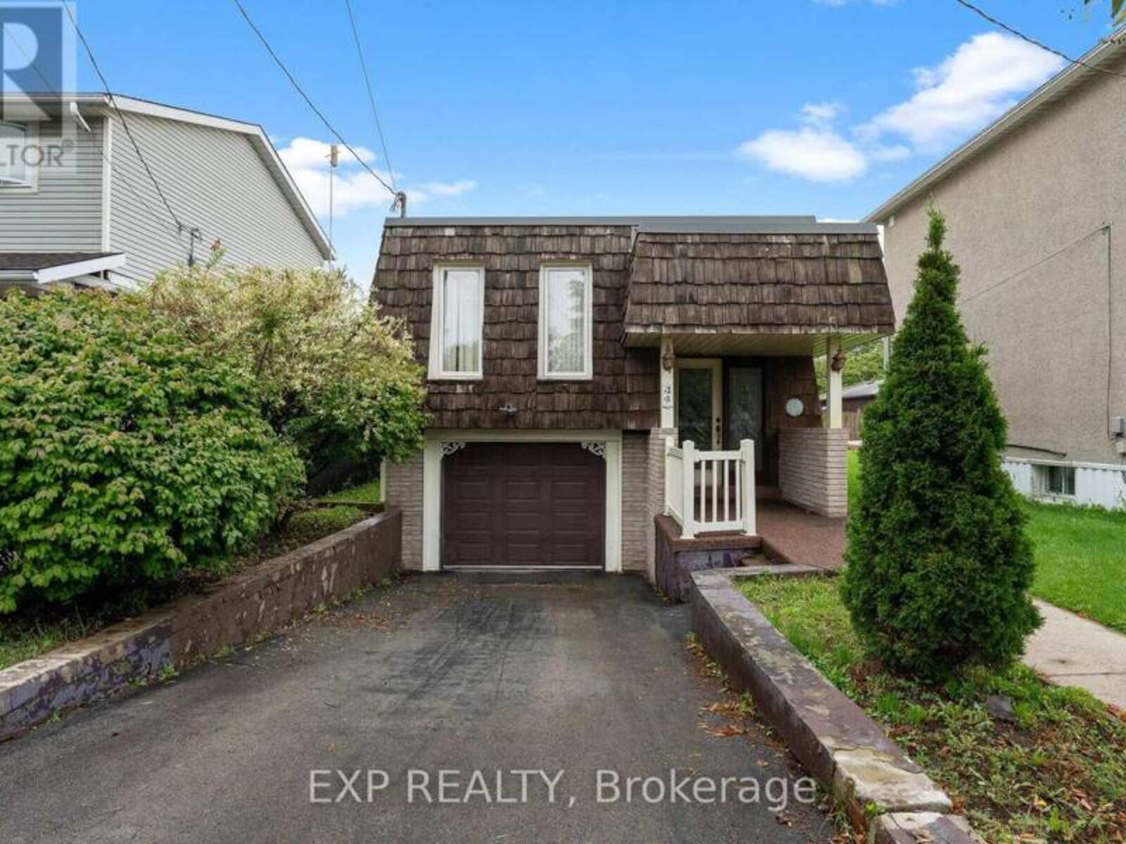 23 CLASSIC AVENUE, Welland, Ontario L3B 1P3