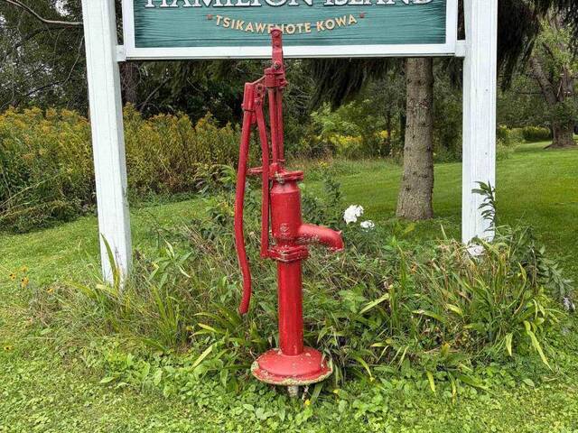 76 HAMILTON ISLAND ROAD South Glengarry Ontario, K0C 2E0 - 3 Bedrooms Waterfront Home For sale