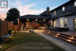 10 MEADOWBROOK LANE | Fonthill Ontario | Slide Image Forty-five