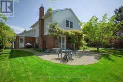 35 GARRISON VILLAGE DRIVE | Niagara-on-the-Lake Ontario | Slide Image Five