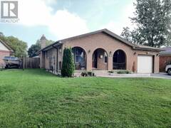 7345 MOUNTJOY COURT Niagara Falls Ontario, L2J 3T1