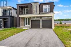 226 WELLANDVALE DRIVE | Welland Ontario | Slide Image Two