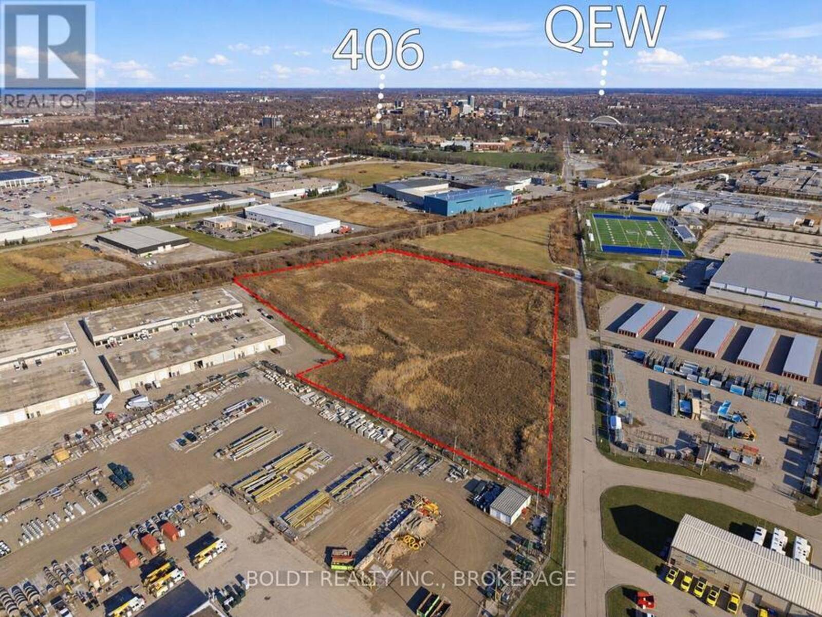 240 RIDLEY ROAD W, St. Catharines, Ontario L2R 6P7