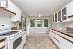 206 PARNELL ROAD | St. Catharines Ontario | Slide Image Eighteen