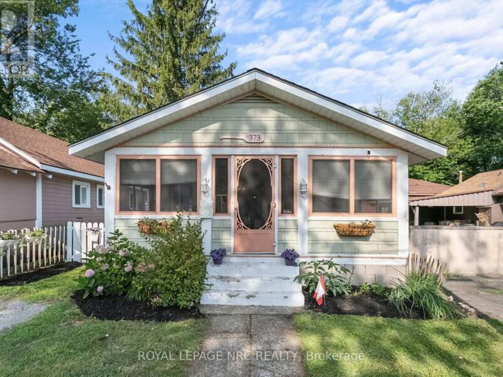 373 OAKWOOD AVENUE, Fort Erie, Ontario L0S 1B0