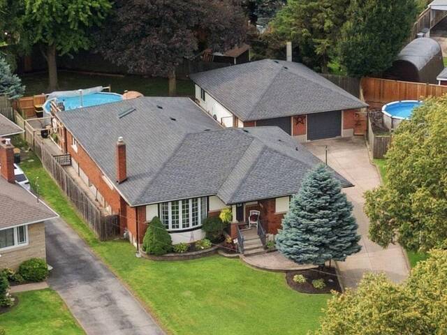 4993 RENDALL CRESCENT Niagara Falls Ontario, L2E 5E6 - 6 Bedrooms Home For Sale