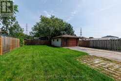 15 MEMORIAL PARK DRIVE | Welland Ontario | Slide Image Ten