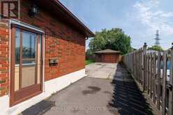 15 MEMORIAL PARK DRIVE | Welland Ontario | Slide Image Eight
