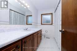 38 RIVERCREST ROAD | Hamilton Ontario | Slide Image Twelve