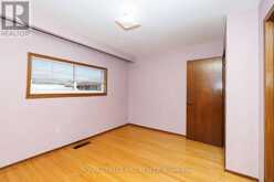 38 RIVERCREST ROAD | Hamilton Ontario | Slide Image Sixteen