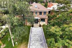 38 YONGE BOULEVARD | Toronto Ontario | Slide Image Forty-three